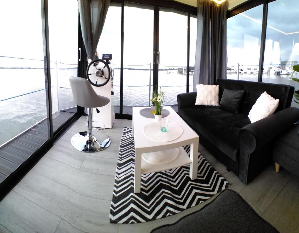 Houseboat Arka 1 - Domki Na Wodzie, Rower Wodny, Wifi, Parking Мєлно Екстер'єр фото
