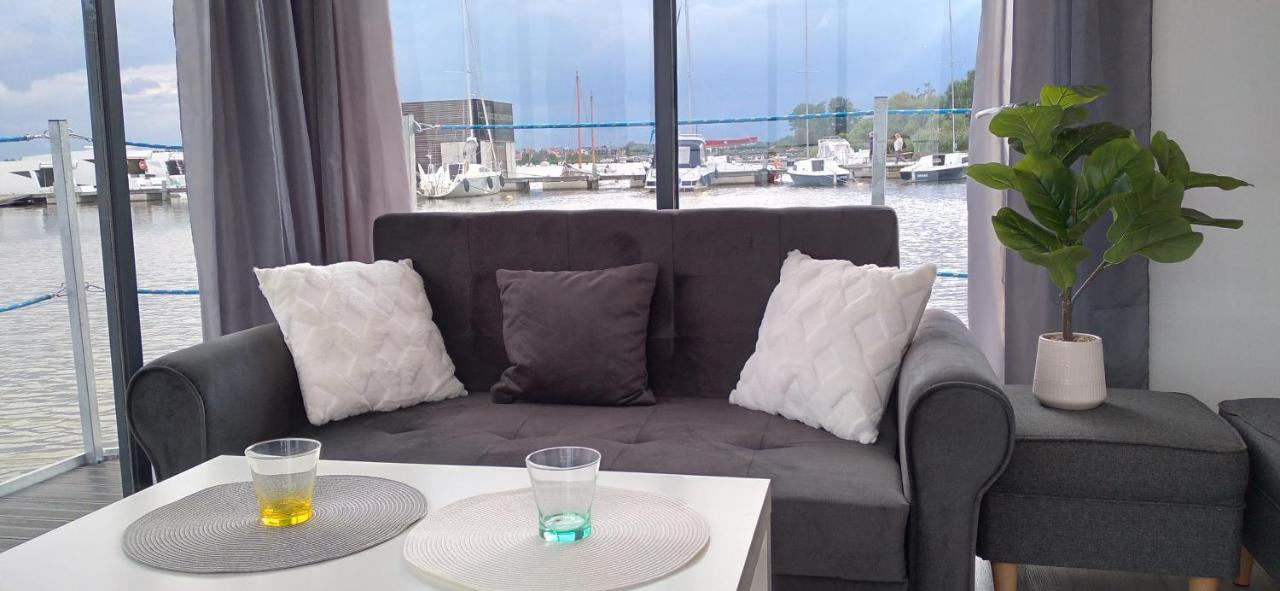 Houseboat Arka 1 - Domki Na Wodzie, Rower Wodny, Wifi, Parking Мєлно Екстер'єр фото